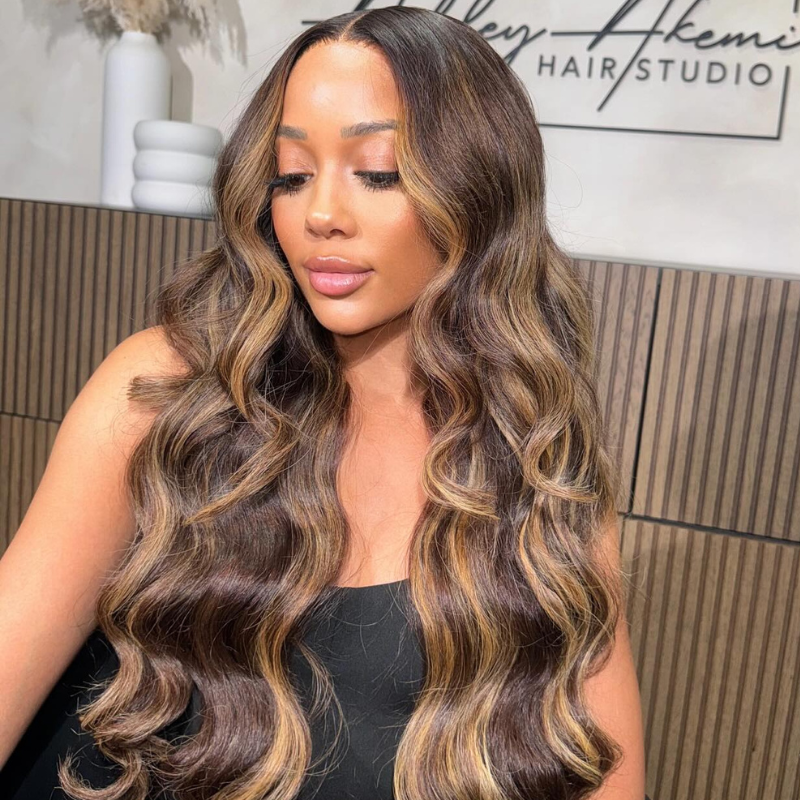 LIVIA Body Wave P4/27 Color 13x6 HD Lace Front Balayage Highlight Wigs