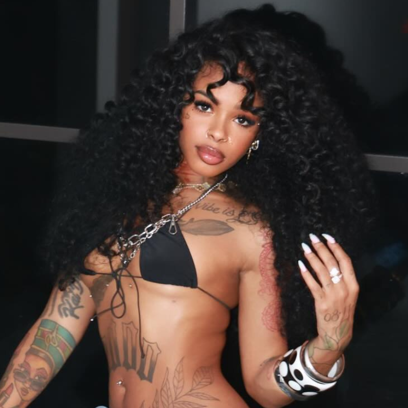 LIVIA Full Size? Glueless 5x5 HD Lace Spiral Deep Wave Wig Natural Black All Pre Styled Wig